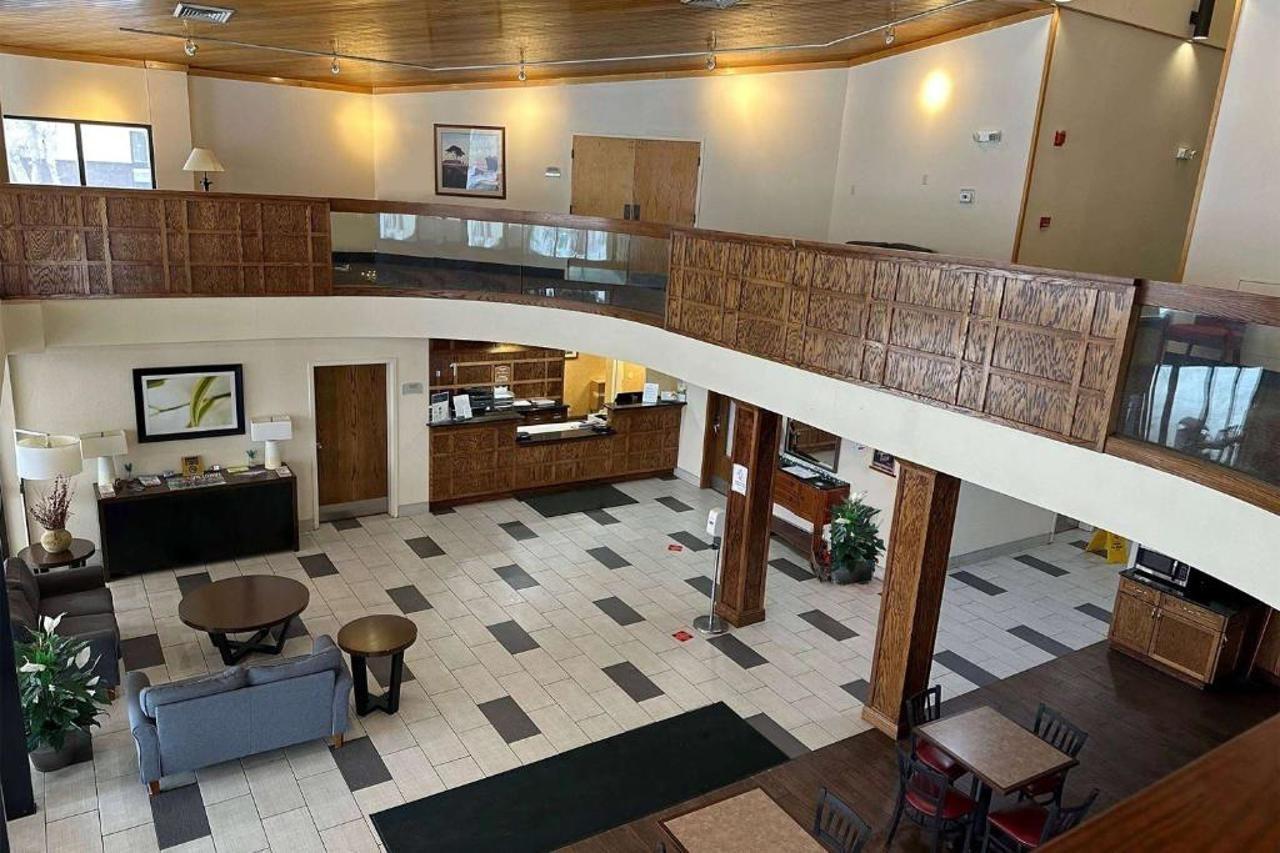 מלון Baymont By Wyndham South Bend Near Notre Dame מראה חיצוני תמונה